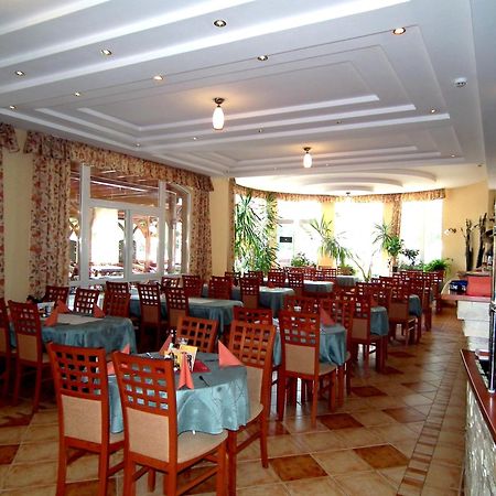 Hotel Jarja Hajdúszoboszló Extérieur photo