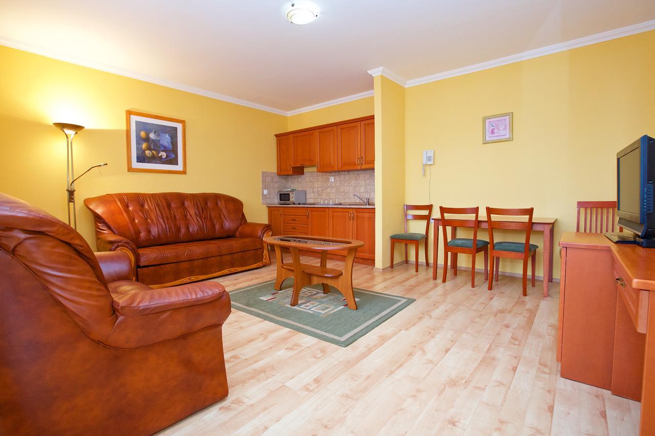 Hotel Jarja Hajdúszoboszló Extérieur photo