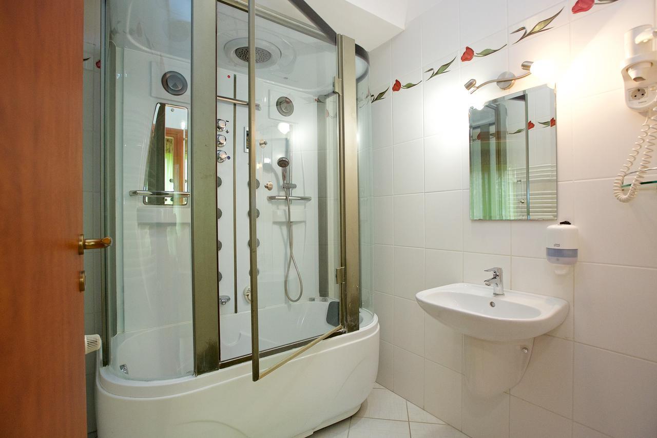 Hotel Jarja Hajdúszoboszló Extérieur photo