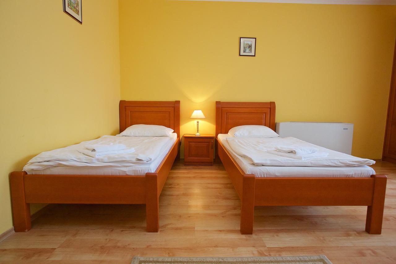 Hotel Jarja Hajdúszoboszló Extérieur photo